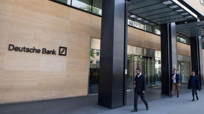 Pemain utama forex - Deutsche Bank